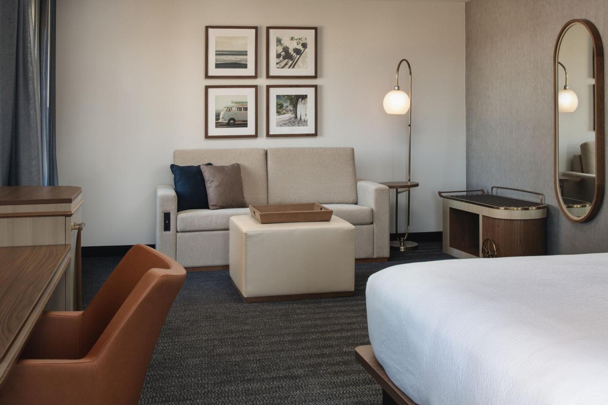 Отель Courtyard By Marriott Санта-Крус Экстерьер фото